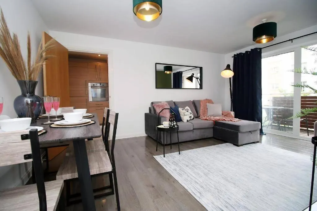 Ezel House By Mia Living Apartment Cardiff